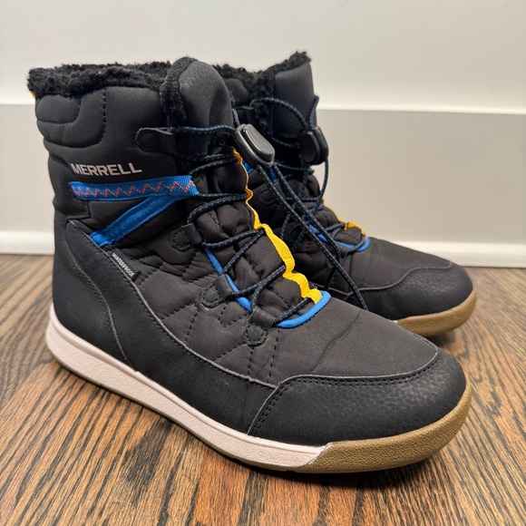 Marrell Snow Crush 3.0 waterproof snow boots size 5M - Picture 1 of 7